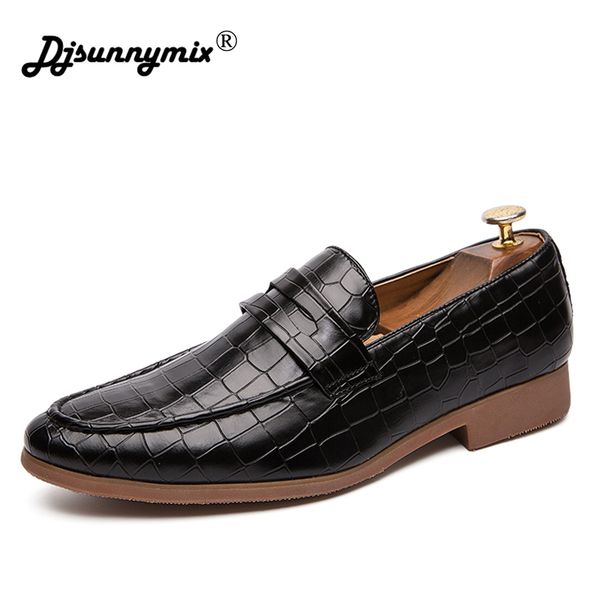 new men dress shoes formal wedding microfiber leather shoes retro brogue business office men's flats oxfords for men plus 47, Black
new men dress shoes formal wedding microfiber leather shoes retro brogue business office men's flats oxfords for men plus 47, Black