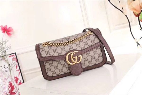 Bolsa de Ombro bags_shoes_dong
Bolsa de Ombro bags_shoes_dong