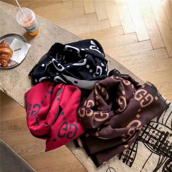 19ss luxurious brands design full g letters wool scarf women men fashion shawl tippet cashmere lady scarves 180*70cm, Blue;black
19ss luxurious brands design full g letters wool scarf women men fashion shawl tippet cashmere lady scarves 180*70cm, Blue;black