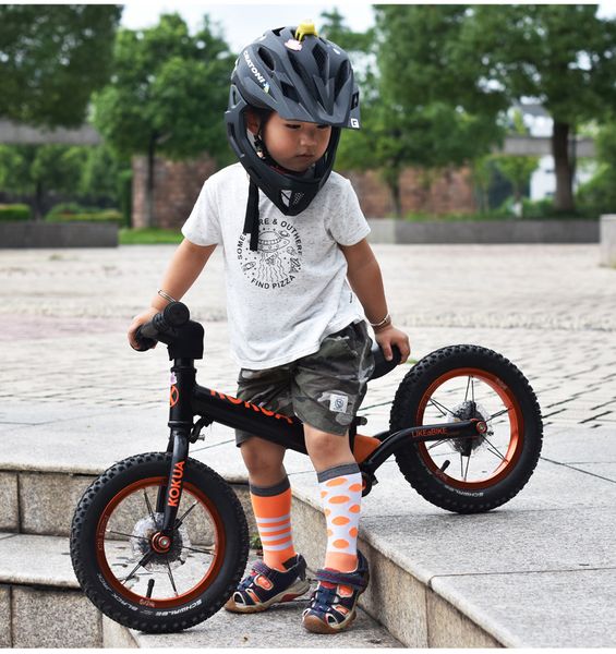 kid bike socks cycling socks bicycle accessories protect feet breathable wicking sports sock outdoor road boy girl sports, Black
kid bike socks cycling socks bicycle accessories protect feet breathable wicking sports sock outdoor road boy girl sports, Black