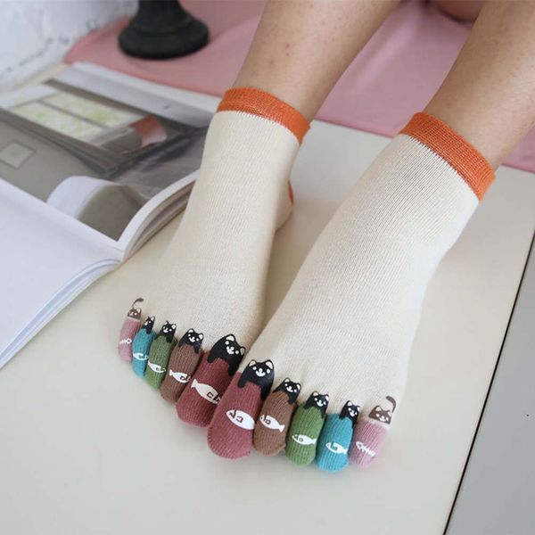 women's sockscotton breathable colorful toe five finger socks cotton funny short hosier, Black;white
women's sockscotton breathable colorful toe five finger socks cotton funny short hosier, Black;white