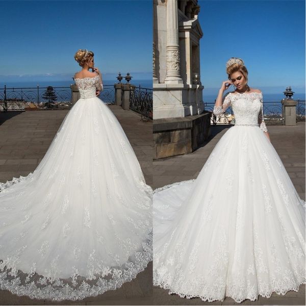 2020 elegant bateau ball gown wedding dresses lace appliques 3 4 long sleeve sheer jewel a-line plus size wedding bridal dress
2020 elegant bateau ball gown wedding dresses lace appliques 3 4 long sleeve sheer jewel a-line plus size wedding bridal dress