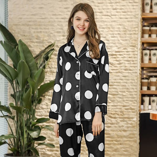 pajamas for woman silk nightgown ladies long sleeved trousers home wear two pieces confortable, Black;red
pajamas for woman silk nightgown ladies long sleeved trousers home wear two pieces confortable, Black;red