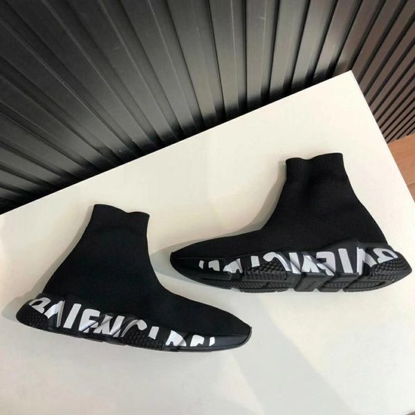 2020 designer sock shoes triple black white men women fashion sneakers glitter yellow blue pink trainer runner balenciaga shoe
2020 designer sock shoes triple black white men women fashion sneakers glitter yellow blue pink trainer runner balenciaga shoe