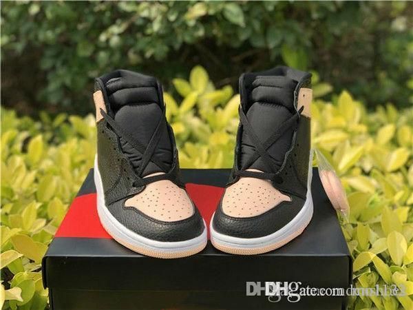 2019 wholesale high og 1 black crimson tint men basketball shoes hyper pink white black 555088-081 sports shoes sneakers 7-12
2019 wholesale high og 1 black crimson tint men basketball shoes hyper pink white black 555088-081 sports shoes sneakers 7-12