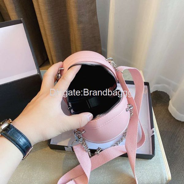 2020 designer luxury handbags purses women's lychee leather round ball bag shoulder bags basketball shaped handbag messegner bag with b
2020 designer luxury handbags purses women's lychee leather round ball bag shoulder bags basketball shaped handbag messegner bag with b