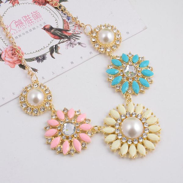 new popular 20 colors multicolor big pendant clavicle chain necklace women's delicate banquet jewelry, Silver
new popular 20 colors multicolor big pendant clavicle chain necklace women's delicate banquet jewelry, Silver