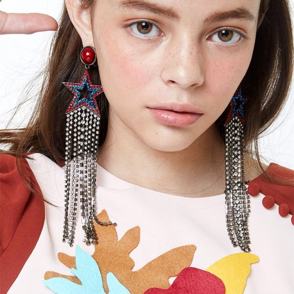 2019 новый блестящий rhinestone длинные цепи звезды шарм мотаться серьги для женщин мода ювелирные изделия одежды заявление серьги аксессуар, Silver
2019 новый блестящий rhinestone длинные цепи звезды шарм мотаться серьги для женщин мода ювелирные изделия одежды заявление серьги аксессуар, Silver
