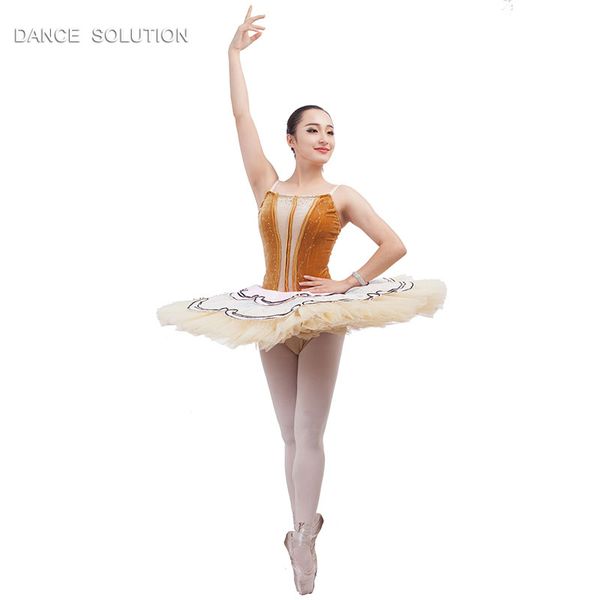 b17013 velvet with tulles skirt for girl & woman professional ballet tutu classical ballet dress ballerina costume dancewear, Black;red
b17013 velvet with tulles skirt for girl & woman professional ballet tutu classical ballet dress ballerina costume dancewear, Black;red