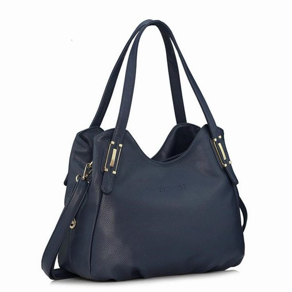 genuine leather bag for women brand designer real leather handbags ladies casual shoulder messenger bags
genuine leather bag for women brand designer real leather handbags ladies casual shoulder messenger bags