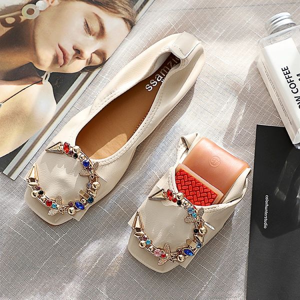 2019 new women flat shoes spring loafers women casual shoes shallow mouth fashion bee colored gemstone woman flats, Black
2019 new women flat shoes spring loafers women casual shoes shallow mouth fashion bee colored gemstone woman flats, Black