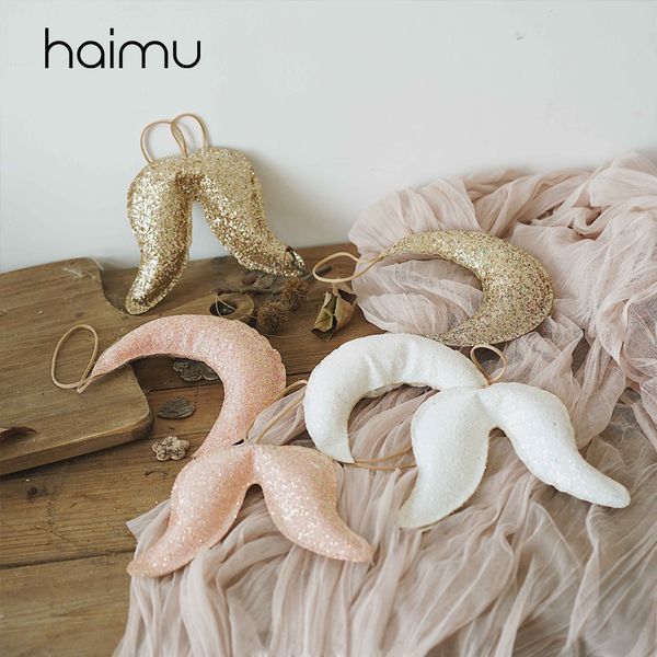 lovely shiny wing moon ornaments christmas tree pendant decorations for home new year decoration supplies
lovely shiny wing moon ornaments christmas tree pendant decorations for home new year decoration supplies