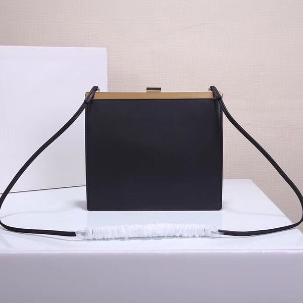 retro antiquity shoulder bag black cross body cow totes luxury handbags women bags designer famous brands leather quality
retro antiquity shoulder bag black cross body cow totes luxury handbags women bags designer famous brands leather quality