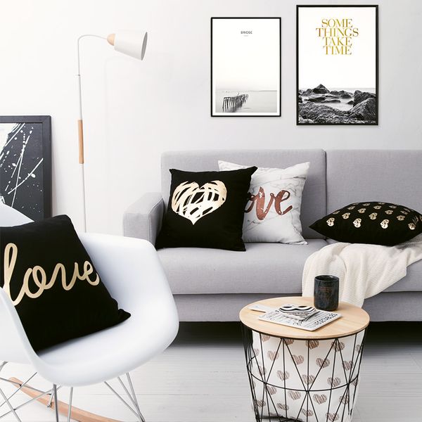 golden love brozing pillowcase gold foil cushion decortive pillows home decor sofa throw pillow christmas decoration 45*45
golden love brozing pillowcase gold foil cushion decortive pillows home decor sofa throw pillow christmas decoration 45*45