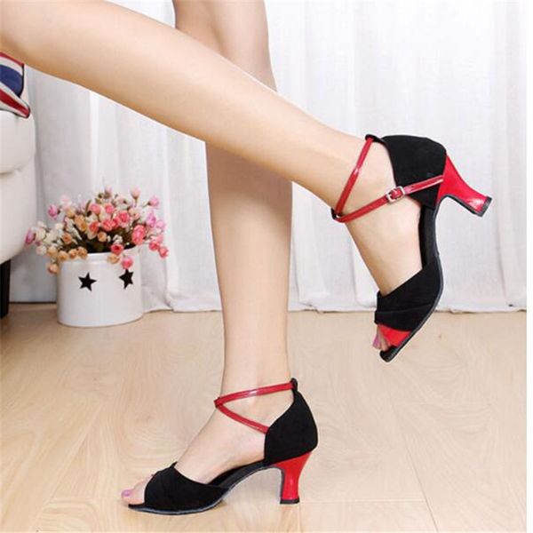 2019 women's high heel women's low heel silver low shoes wedding shoes party sandals latin dance, Black
2019 women's high heel women's low heel silver low shoes wedding shoes party sandals latin dance, Black