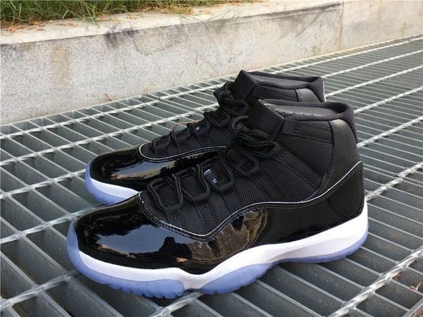 authentic 2020 11 space jam 45 man casual shoes ar11 real carbon fiber concord 45 black white 378038 -003 sneakers shoes
authentic 2020 11 space jam 45 man casual shoes ar11 real carbon fiber concord 45 black white 378038 -003 sneakers shoes