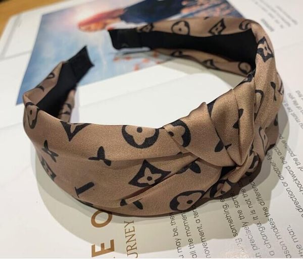 turban headband elastic hairband hair accessories for girls no slip stay on knotted designer head band hair band for women
turban headband elastic hairband hair accessories for girls no slip stay on knotted designer head band hair band for women