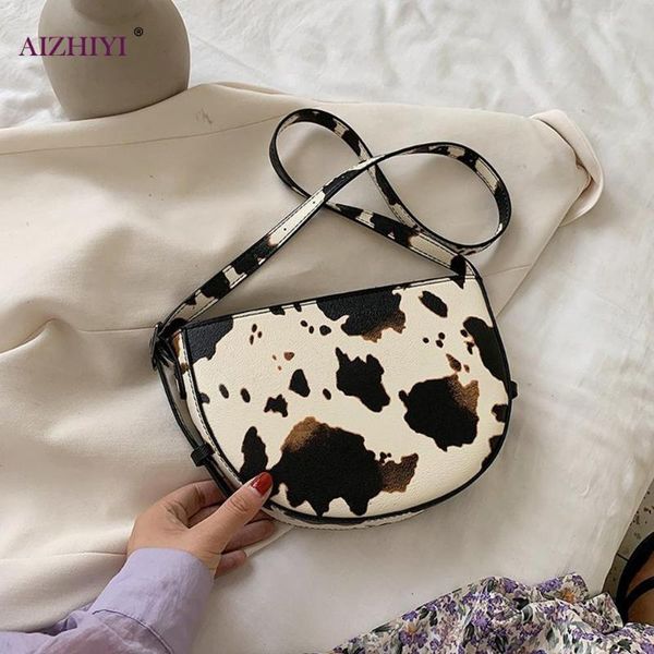 fashion semicircle crossbody bag women classic texture creative delicate chic pu leather small travel shoulder pouch
fashion semicircle crossbody bag women classic texture creative delicate chic pu leather small travel shoulder pouch