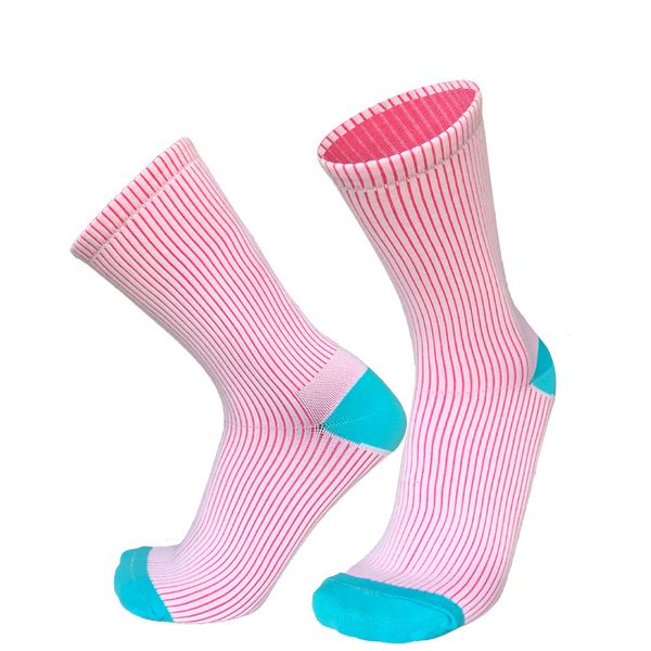 2019 men cycling socks high elasticity soft sports socks deodorization breathable for compression, Black
2019 men cycling socks high elasticity soft sports socks deodorization breathable for compression, Black