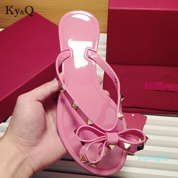 brands women rivets bow knot flat slippers sandals girls flip flops studded summer shoes cool beach slides jelly shoes 35-41 zz02, Black
brands women rivets bow knot flat slippers sandals girls flip flops studded summer shoes cool beach slides jelly shoes 35-41 zz02, Black