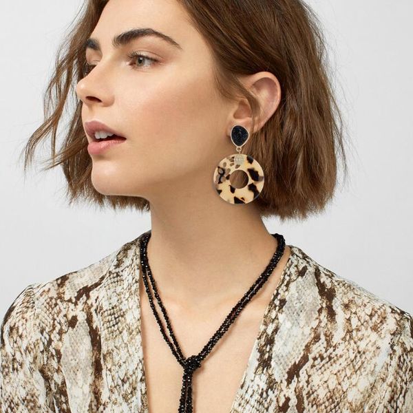 fashion- new fashion round openwork women's acrylic earring exquisite personality ladies earrings pattern resin earrings, Silver
fashion- new fashion round openwork women's acrylic earring exquisite personality ladies earrings pattern resin earrings, Silver