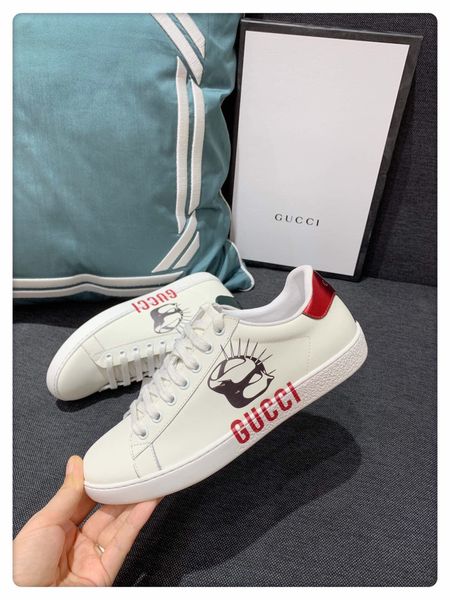 2020 new st couple casual sneakers couple fashion sneakers casual shoes luxury design
2020 new st couple casual sneakers couple fashion sneakers casual shoes luxury design