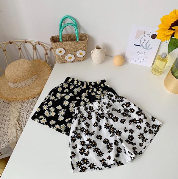 2020 new girls printed shorts summer fashion cotton girls shorts 1-7 years hv520, Black
2020 new girls printed shorts summer fashion cotton girls shorts 1-7 years hv520, Black