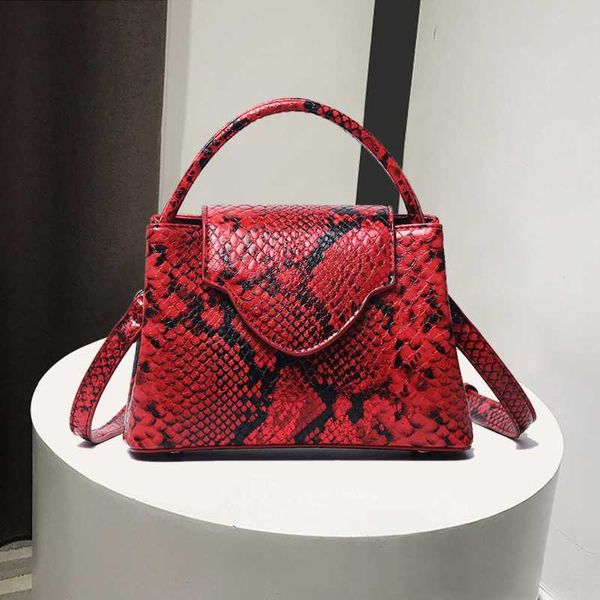 european and american new pu handbags 2019 fashion snake pattern wild shoulder handbag
european and american new pu handbags 2019 fashion snake pattern wild shoulder handbag