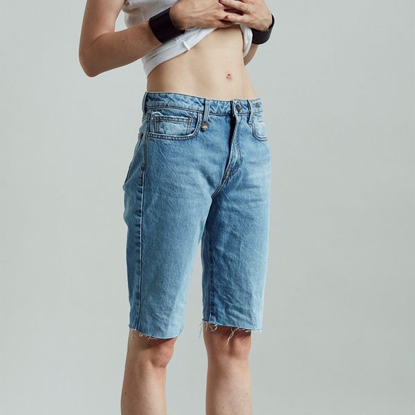 women's jeans 2021 spring summer women solid color pockets zipper slim knee-length denim trousers, Blue
women's jeans 2021 spring summer women solid color pockets zipper slim knee-length denim trousers, Blue