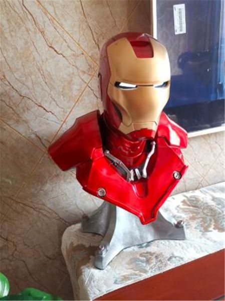 the avengers iron man mk43 bust 1:1 bust model gk portrait with led light resin action figure collectible model furnishing articles toy
the avengers iron man mk43 bust 1:1 bust model gk portrait with led light resin action figure collectible model furnishing articles toy