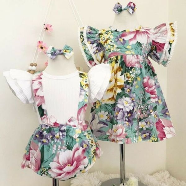 3 pieces solid ruffled short sleeve shirt and floral suspender shorts with headband set for baby girl clothes, Blue
3 pieces solid ruffled short sleeve shirt and floral suspender shorts with headband set for baby girl clothes, Blue