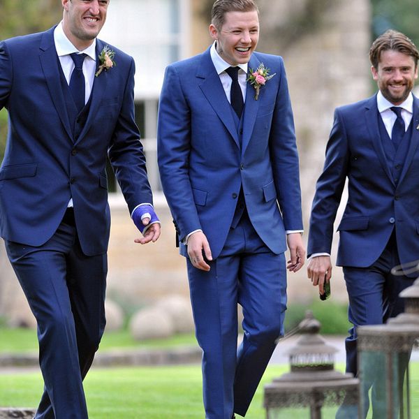 2019 handsome groomsmen wedding tuxedos 3 pieces blue groom men wear formal man blazer jacket, Black;gray
2019 handsome groomsmen wedding tuxedos 3 pieces blue groom men wear formal man blazer jacket, Black;gray