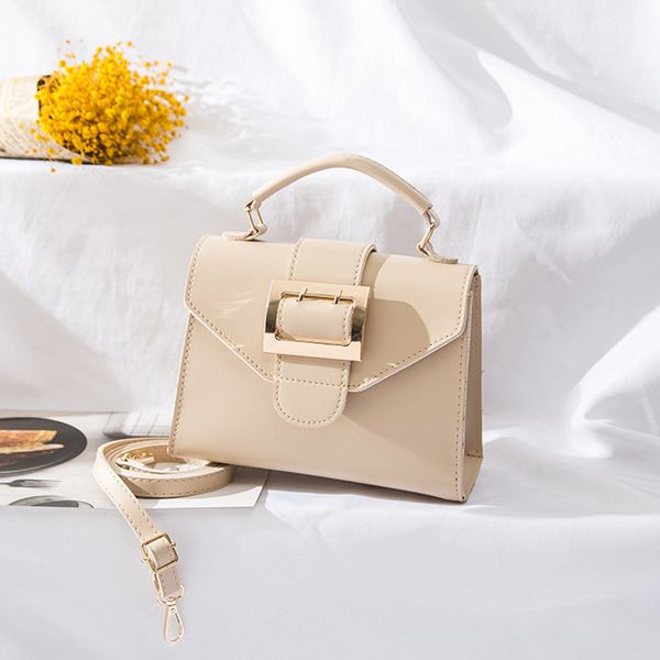 лепестковые сумки площади crossbody сумка 2020 лето новое качество pu кожа женщин роскошная сумка для путешествий плечо сумка
лепестковые сумки площади crossbody сумка 2020 лето новое качество pu кожа женщин роскошная сумка для путешествий плечо сумка