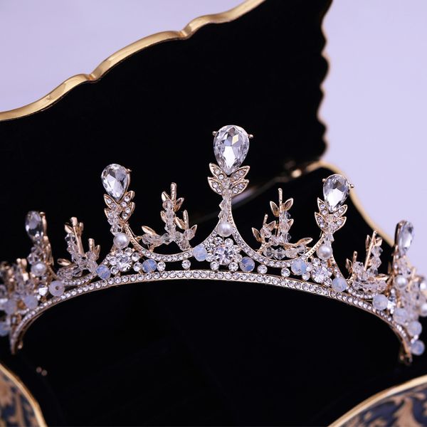 new bride headdress baroque golden crown princess wedding hair accessories crown hair jewelry, Golden;white
new bride headdress baroque golden crown princess wedding hair accessories crown hair jewelry, Golden;white