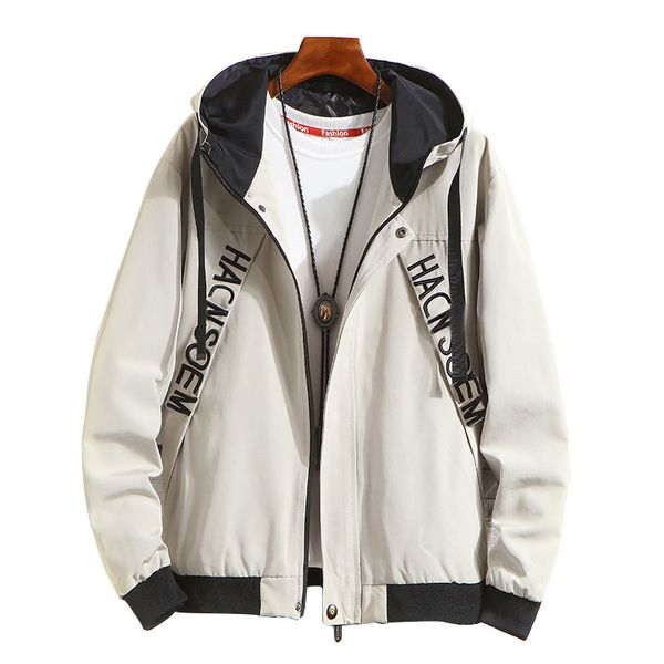 paragraph lang legendary brand 2019 new spring/autumn fashion men hooded jacket stripe embroidery polyester jacket men, Black;brown
paragraph lang legendary brand 2019 new spring/autumn fashion men hooded jacket stripe embroidery polyester jacket men, Black;brown