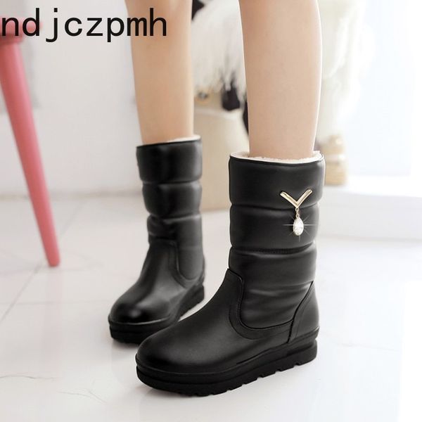 women's boots the new winter fashion round head wedge mid heel middle tube women's shoes plus size 33-43 heel height 5.5cm black
women's boots the new winter fashion round head wedge mid heel middle tube women's shoes plus size 33-43 heel height 5.5cm black