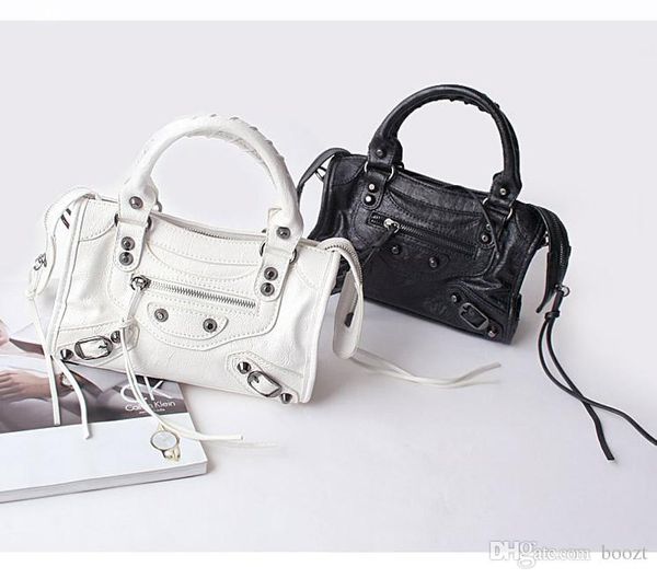 Whole ale women 039 motorcycle tote retro big gold nail locomotive bag women houlder me enger cro body leather houlder bag mini ize
Whole ale women 039 motorcycle tote retro big gold nail locomotive bag women houlder me enger cro body leather houlder bag mini ize