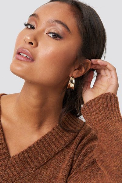 yhpup charms baroque retro palace c shape golden stud earrings vintage zinc alloy statement earrings pendientes mujer moda 2019, Golden;silver
yhpup charms baroque retro palace c shape golden stud earrings vintage zinc alloy statement earrings pendientes mujer moda 2019, Golden;silver