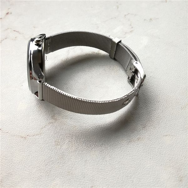 jns614 kpop couple watches metal bracelet electronic quartz watch fashion simple watch, Slivery;brown
jns614 kpop couple watches metal bracelet electronic quartz watch fashion simple watch, Slivery;brown