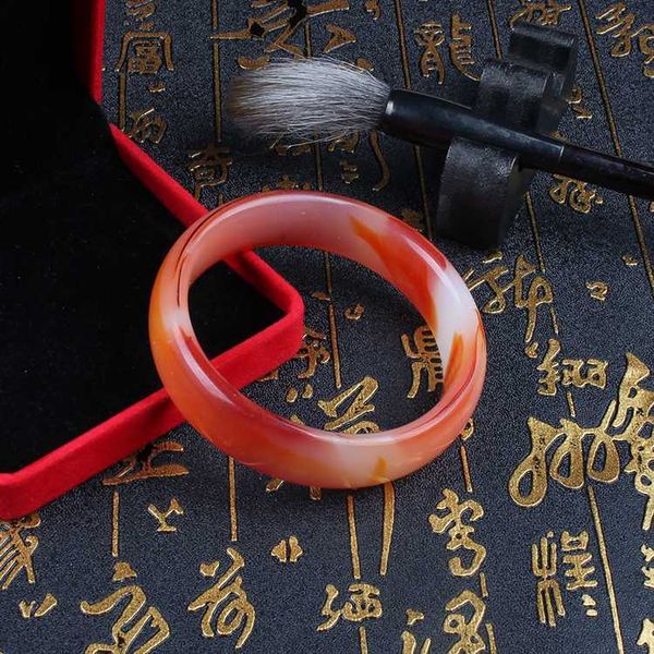 send certificate natural agate red 54mm-62mm two-color bracelet elegant princess jade bracelet send certificate, Golden;silver
send certificate natural agate red 54mm-62mm two-color bracelet elegant princess jade bracelet send certificate, Golden;silver