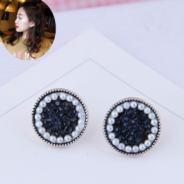 women's round earrings exquisite korean fashion sweet simple personality earrings 2019 new, Golden;silver
women's round earrings exquisite korean fashion sweet simple personality earrings 2019 new, Golden;silver