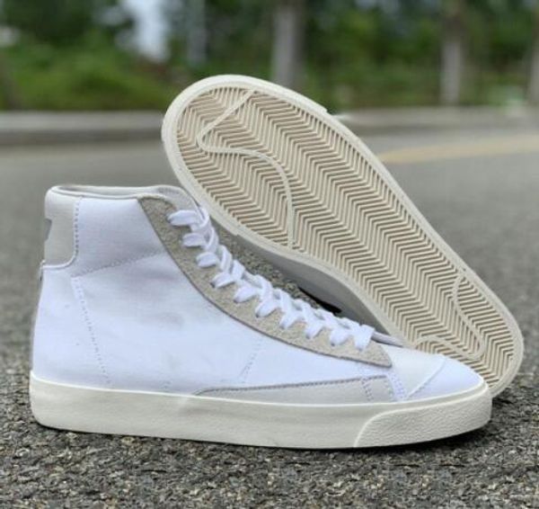 новый slam jam x blazer mid 1977 урожай холст обувь мужчины женщины 77 black white low кроссовок скейтборде спортивные тренажеры size36-44
новый slam jam x blazer mid 1977 урожай холст обувь мужчины женщины 77 black white low кроссовок скейтборде спортивные тренажеры size36-44