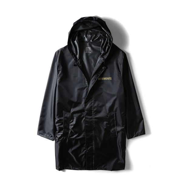 men's trench coats black outerwear waterproof sunscreen hooded raincoat 2021 men portable loog windbreaker, Tan;black
men's trench coats black outerwear waterproof sunscreen hooded raincoat 2021 men portable loog windbreaker, Tan;black