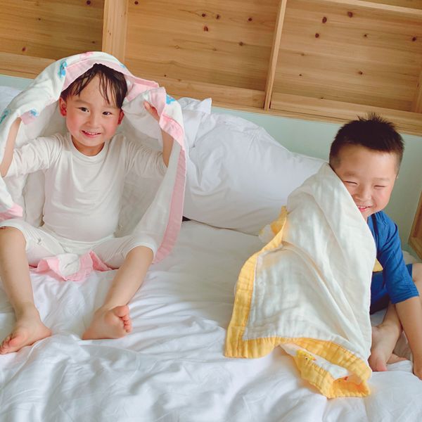 children blankets 6 layers muslin cotton baby sleeping blanket swaddle breathable infant kids children baby blankets 120*150cm
children blankets 6 layers muslin cotton baby sleeping blanket swaddle breathable infant kids children baby blankets 120*150cm
