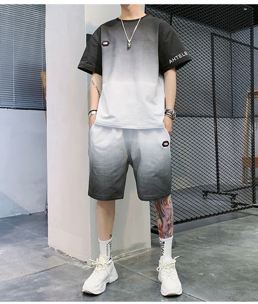 gradient mens designer tracksuits loose short sleeve shorts mens 2pcs sets fashion letter mens clothig with pockets, Gray
gradient mens designer tracksuits loose short sleeve shorts mens 2pcs sets fashion letter mens clothig with pockets, Gray