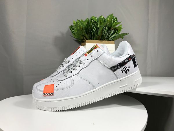 2020 new waterproof men women skateboarding shoes white black green orange 4 colors optional couple skate sneaker
2020 new waterproof men women skateboarding shoes white black green orange 4 colors optional couple skate sneaker