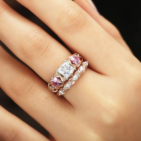 selling exquisite new inlaid pink heart-shaped gem ring creative female tree leaf rose gold set ring, Golden;silver
selling exquisite new inlaid pink heart-shaped gem ring creative female tree leaf rose gold set ring, Golden;silver