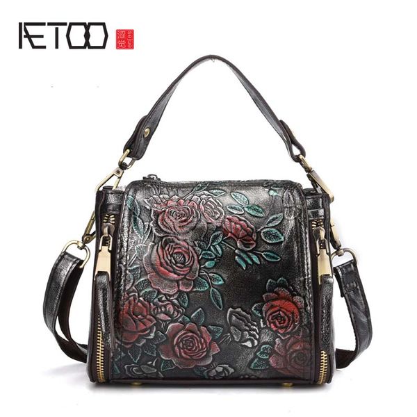 aetoo 2018 new cowhide leather handbag retro flowers embossed suede genuine leather ladies messenger bag
aetoo 2018 new cowhide leather handbag retro flowers embossed suede genuine leather ladies messenger bag