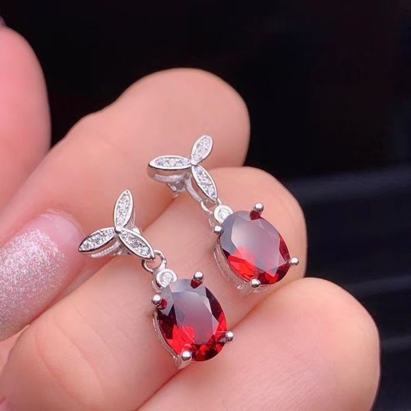 grace clover leaf natural red garnet gem drop earrings natural gemstone earrings 925 silver woman party gift fine jewelry, Golden;silver
grace clover leaf natural red garnet gem drop earrings natural gemstone earrings 925 silver woman party gift fine jewelry, Golden;silver