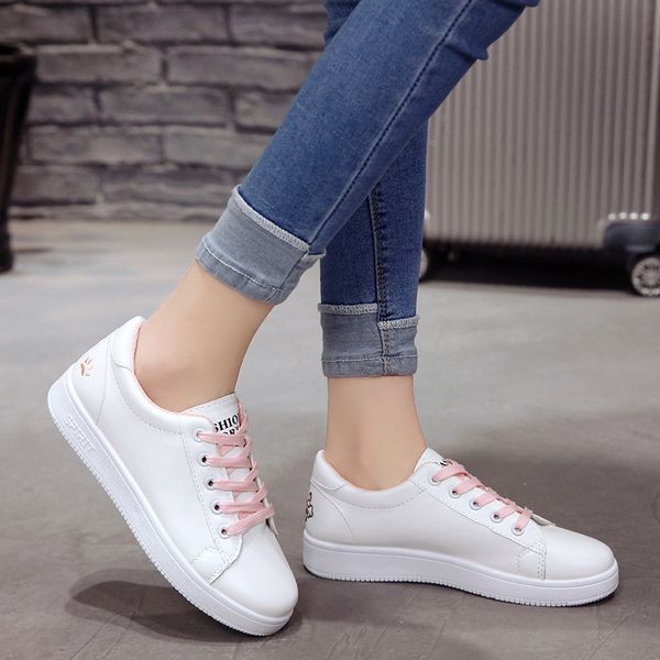female korean version of hair sport sneakers a new style of embroidered cat paw small white shoes for summer 2019, Black
female korean version of hair sport sneakers a new style of embroidered cat paw small white shoes for summer 2019, Black